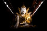 Bouddha bhumisparsha
